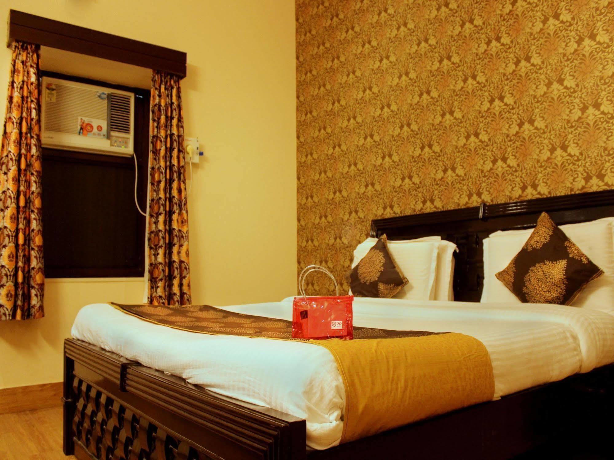 Hotel Collection O Royal Icon Udaipur Esterno foto